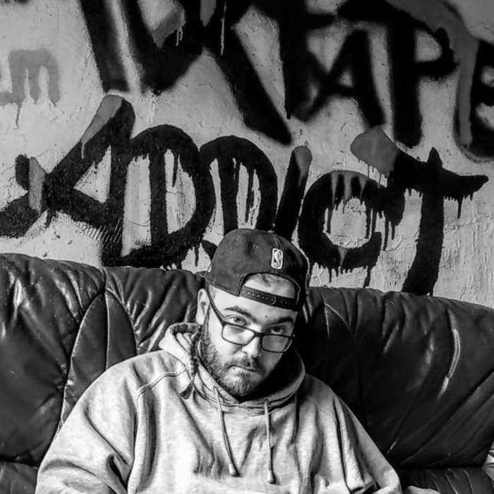 DJ king flow mixtape addict show radio hip hop